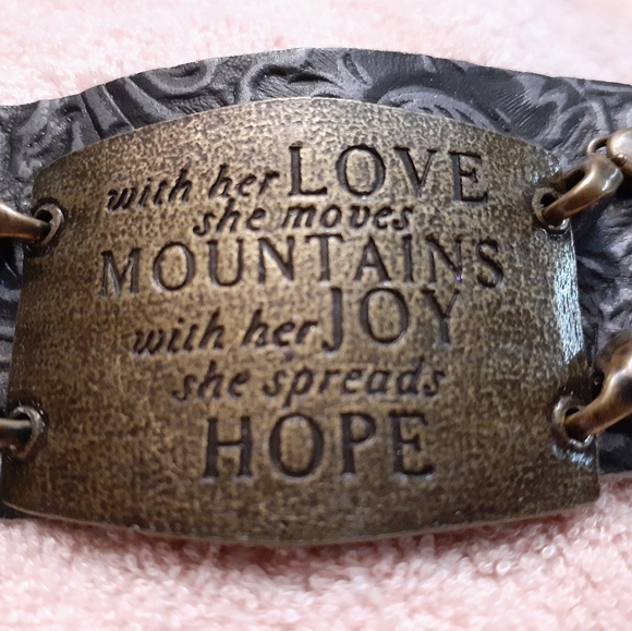 Lenny and Eva - Picture 6 of 9